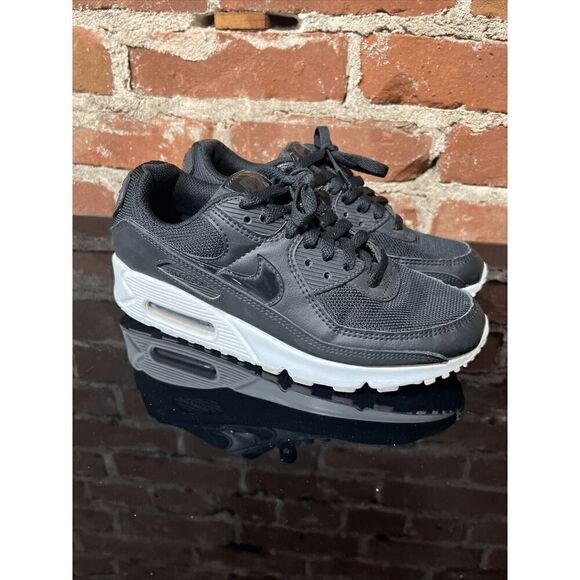 Nike Air Max 90 Twist Sneakers CV8110-001 Black White Women's Size 7.5 - Picture 1 of 6